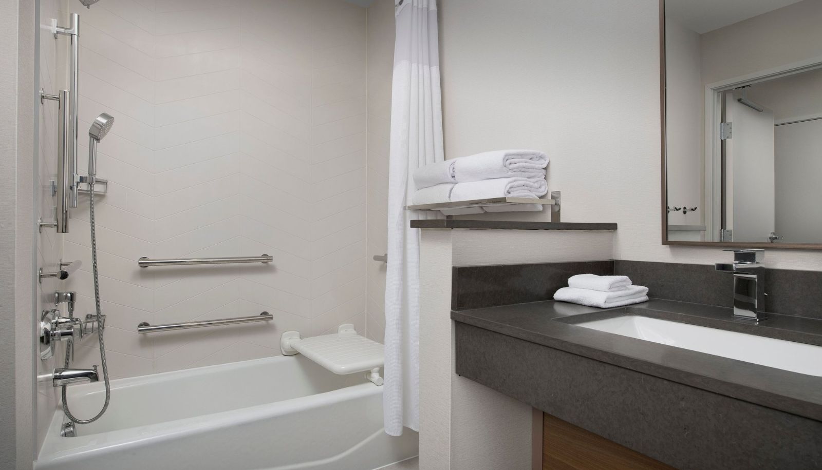 Zimmer - Fairfield Inn and Suites by Marriott Aberdeen