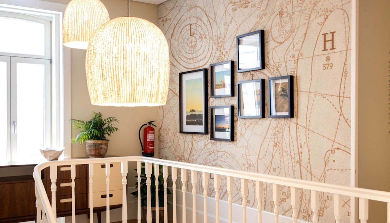 Hall - Harbour Inn Design Townhouse Townhouse
