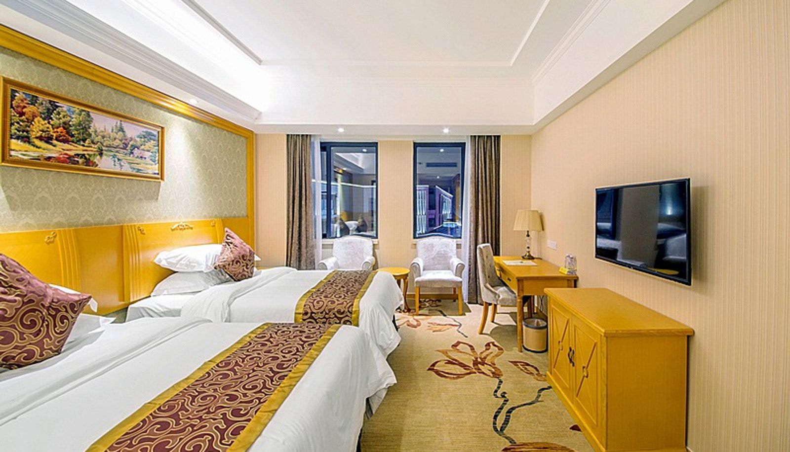 Camera - Guangxi)  Guilin vienna hotel (Wanfu Plaza Guilin Wanfu Square