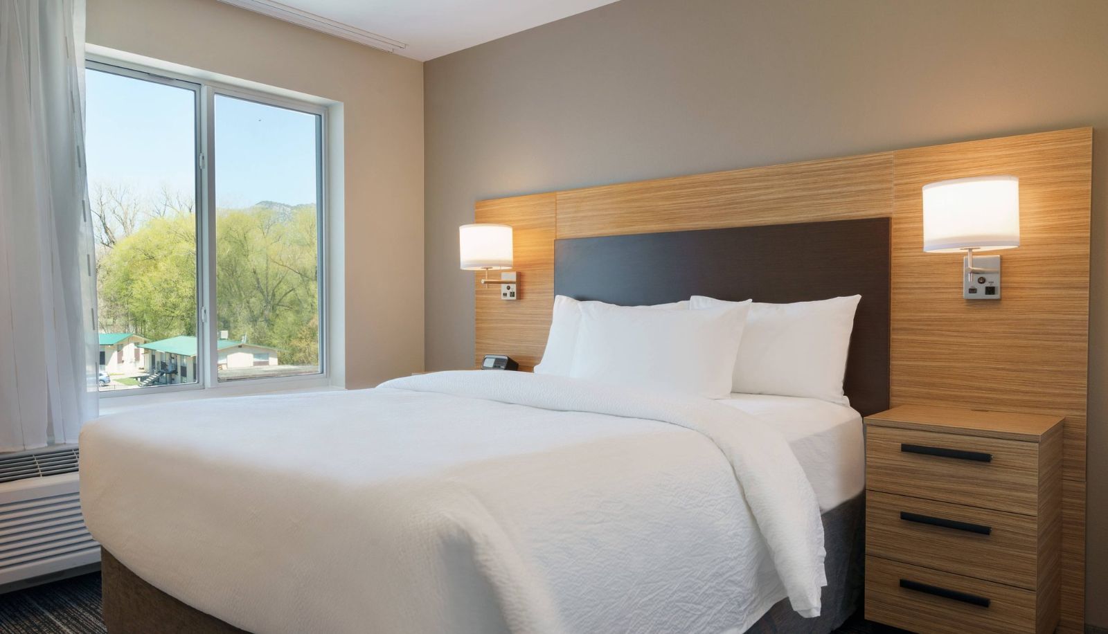 Room - TownePlace Suites by Marriott Logan