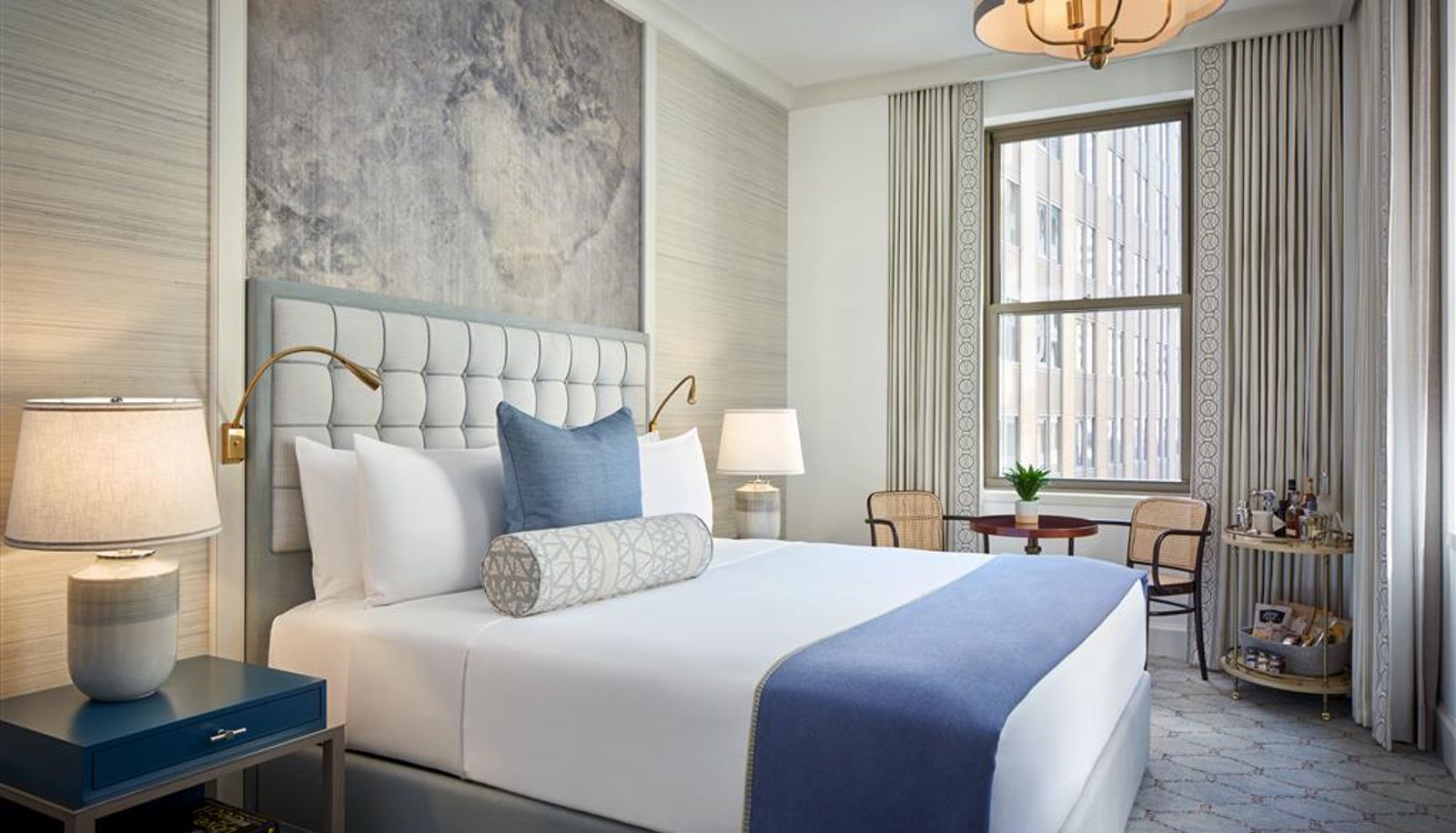 Zimmer - The Wall Street Hotel