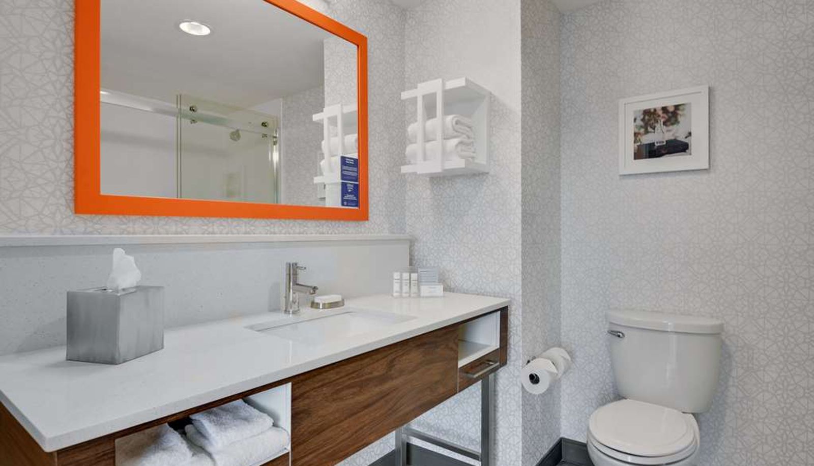 Zimmer - Hampton Inn Salem Boston MA