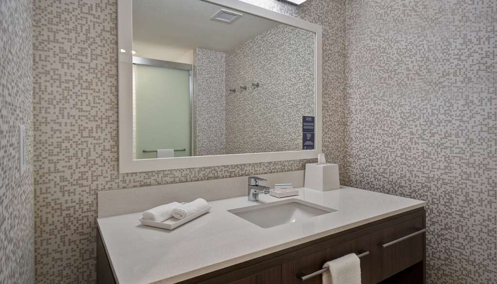 Camera - Home2 Suites by Hilton Eau Claire South