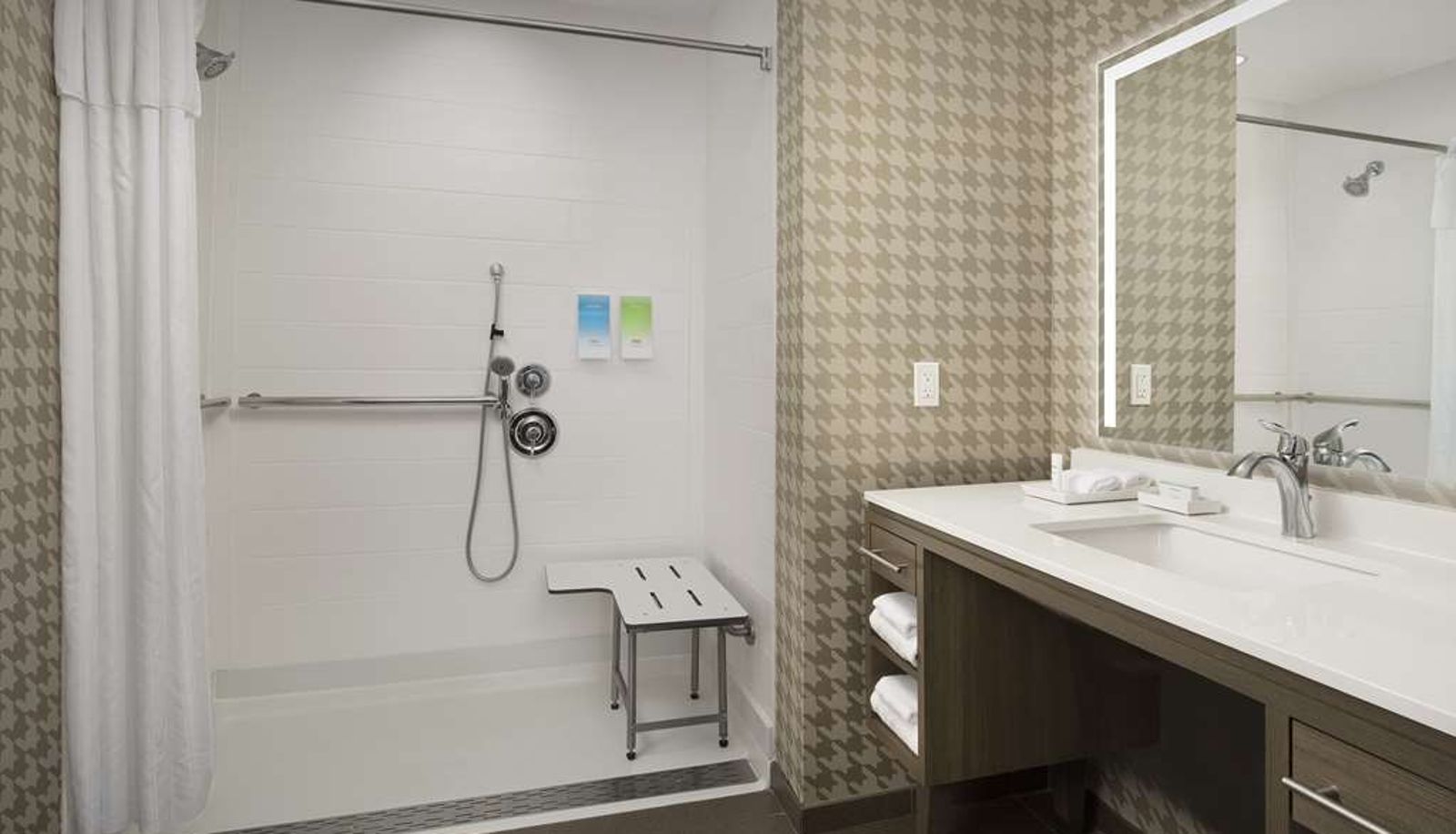 Zimmer - Home2 Suites by Hilton Clovis Fresno Airport