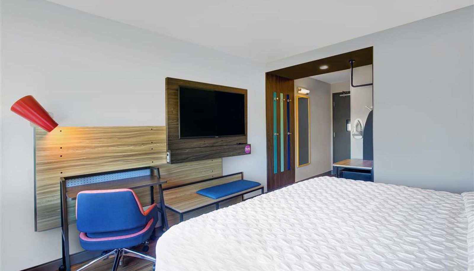 Habitación - Tru by Hilton Stoughton