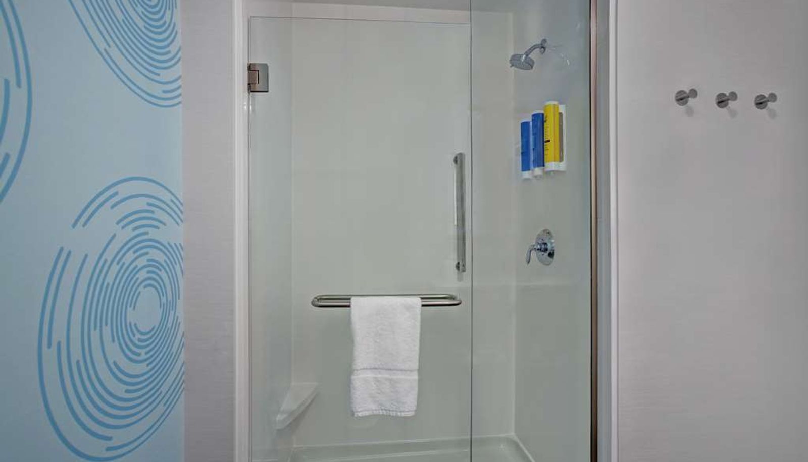 Habitación - Tru by Hilton Stoughton