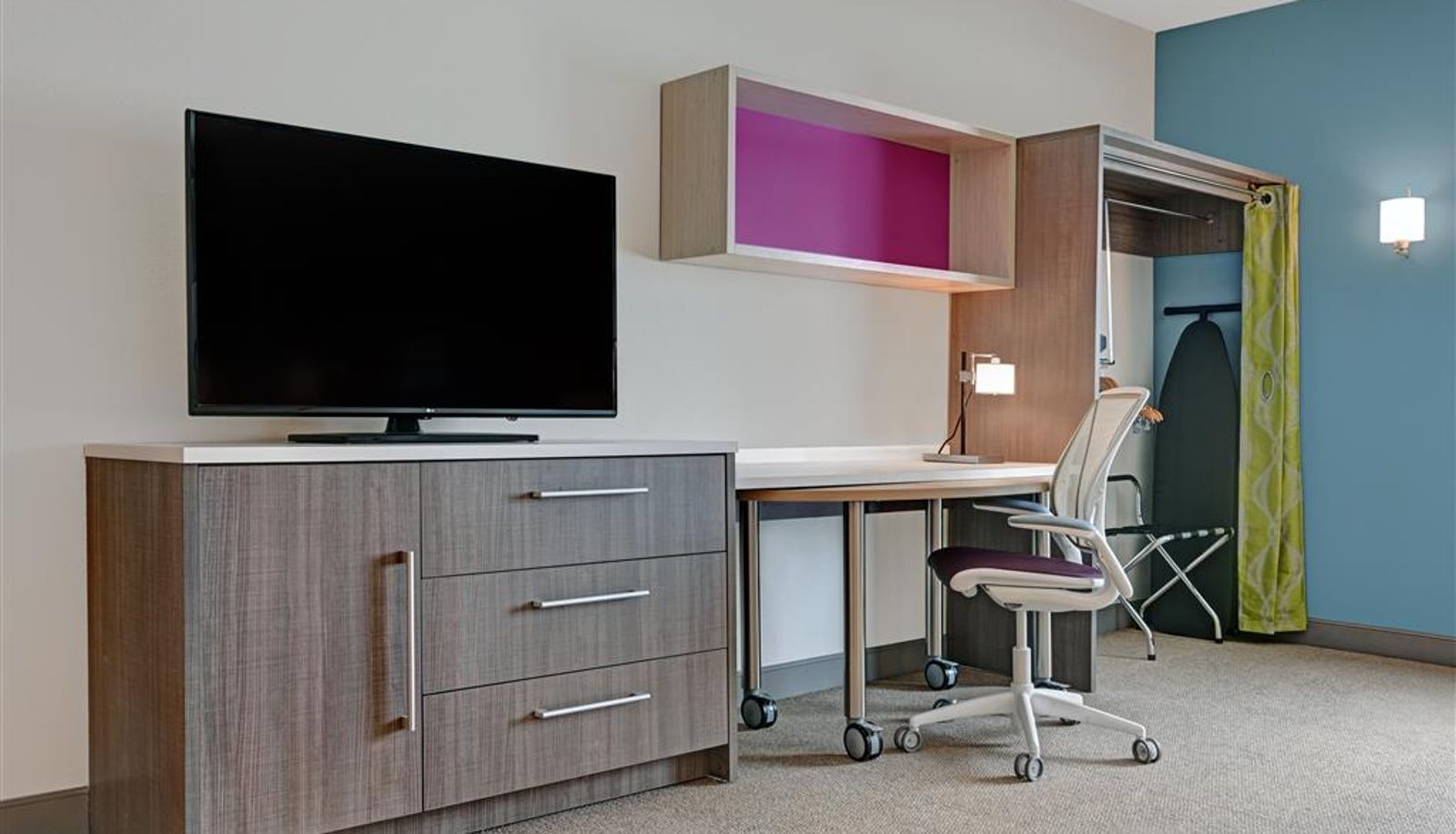 Camera - Home2 Suites by Hilton Tracy
