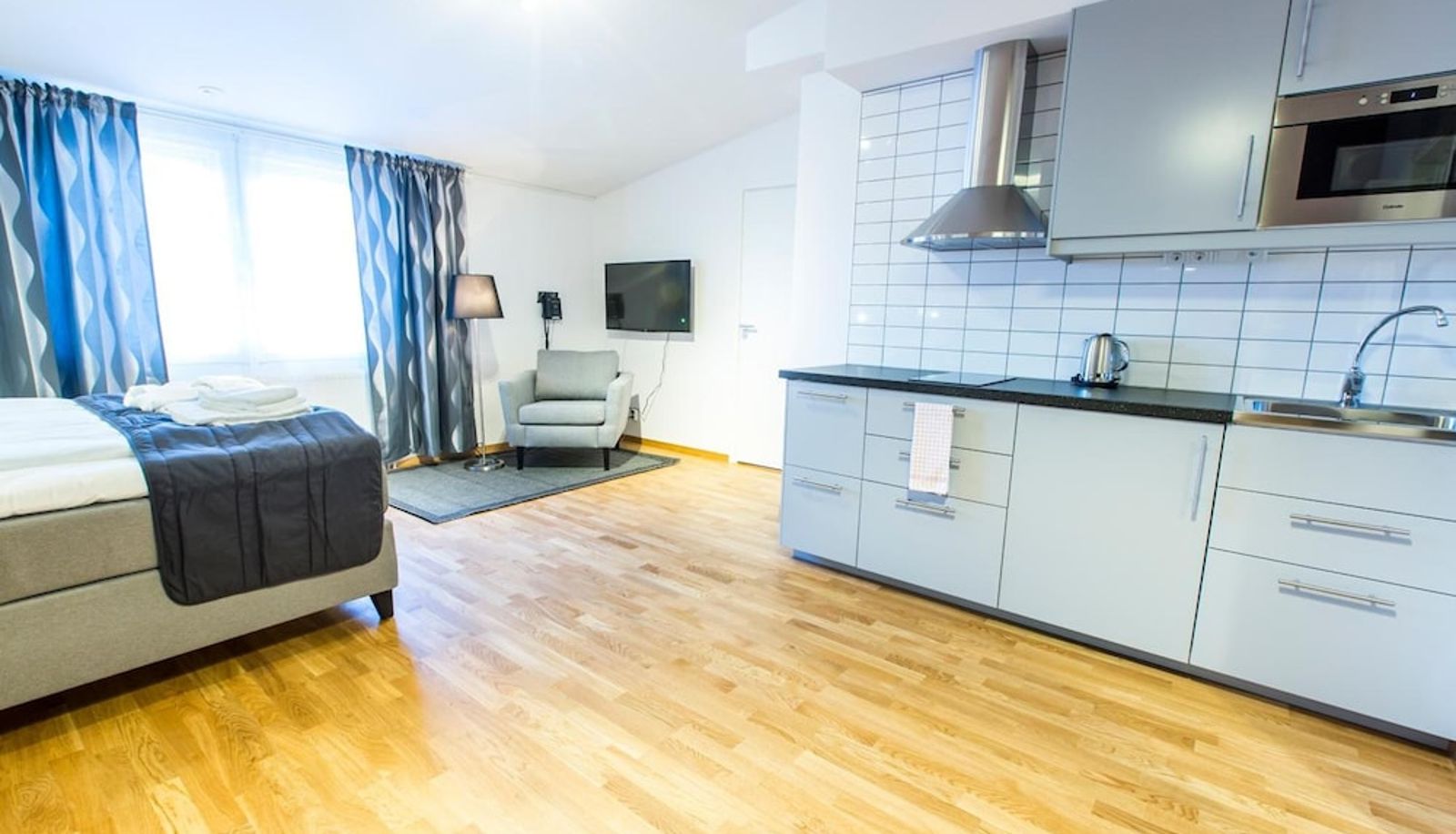 Info - Simloc Hotel Drottninggatan