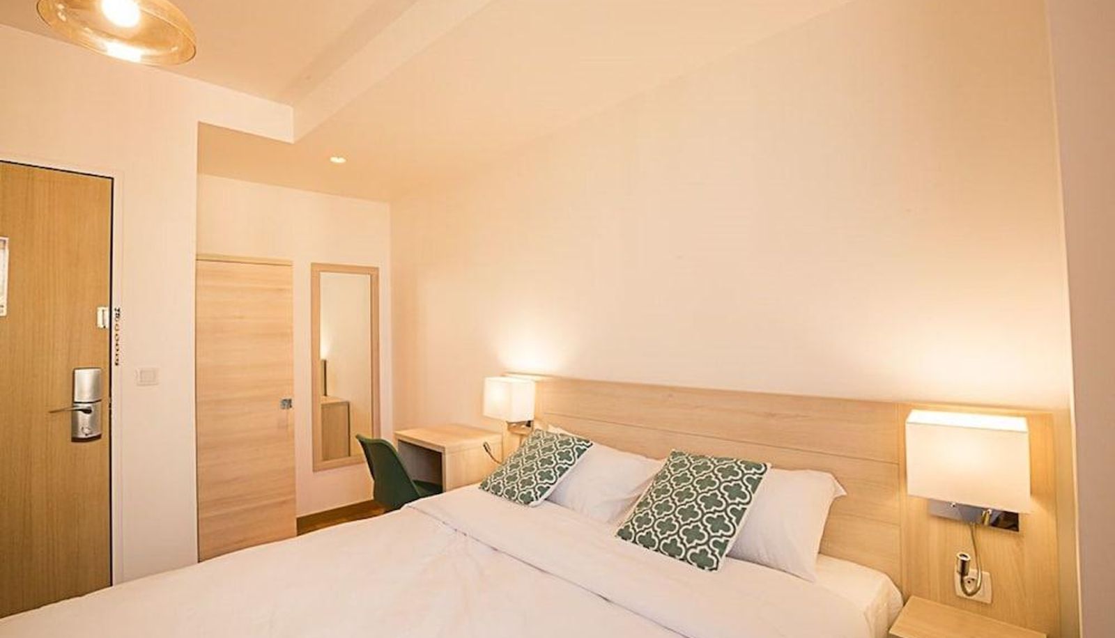 Habitación estándar - Hotel Ambassadeur