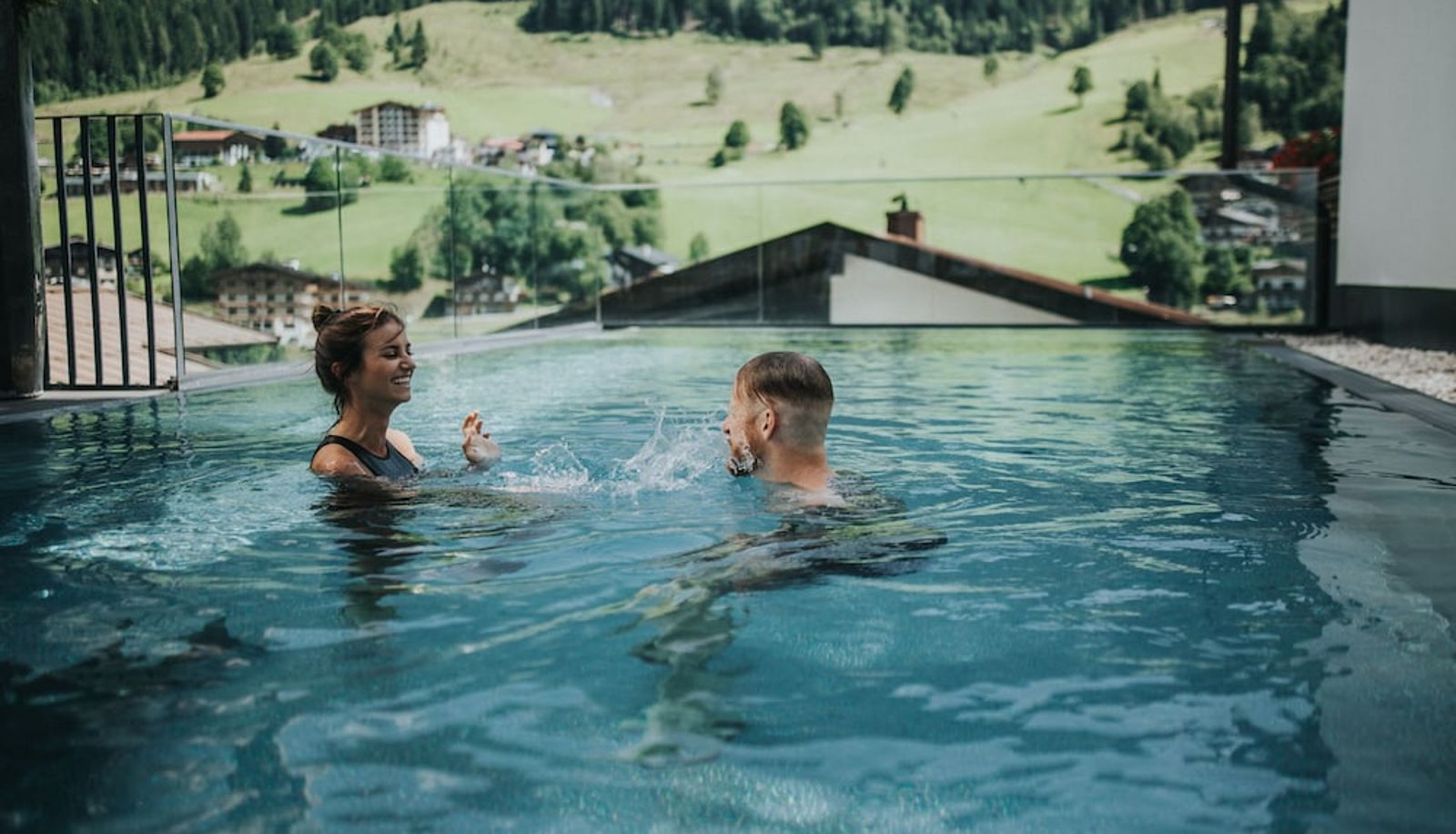 Piscina - Adler Resort
