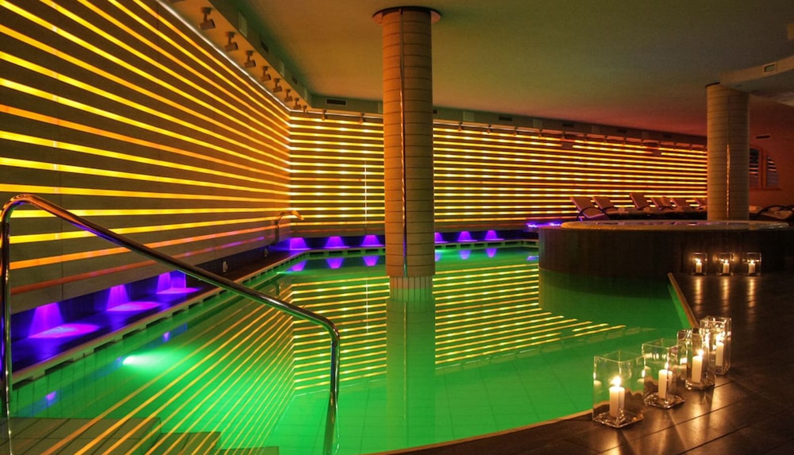 Pool - Cristal Palace