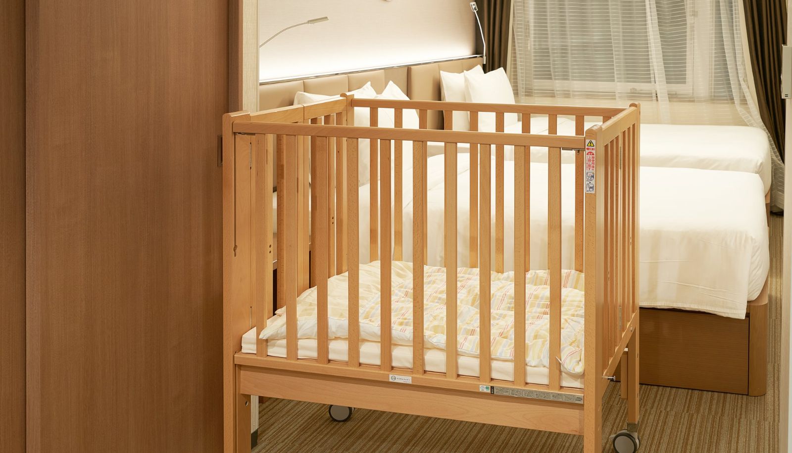 Camera - Holiday Inn & Suites SHIN OSAKA by IHG