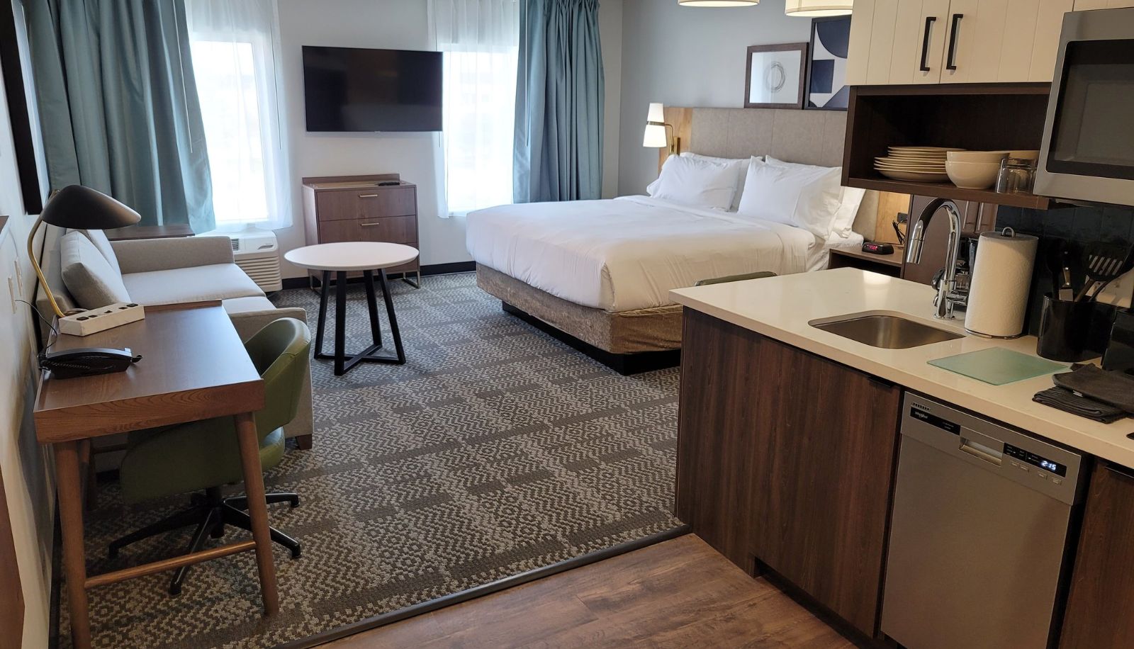 Room - Staybridge Suites LOUISVILLE - EXPO CENTER by IHG