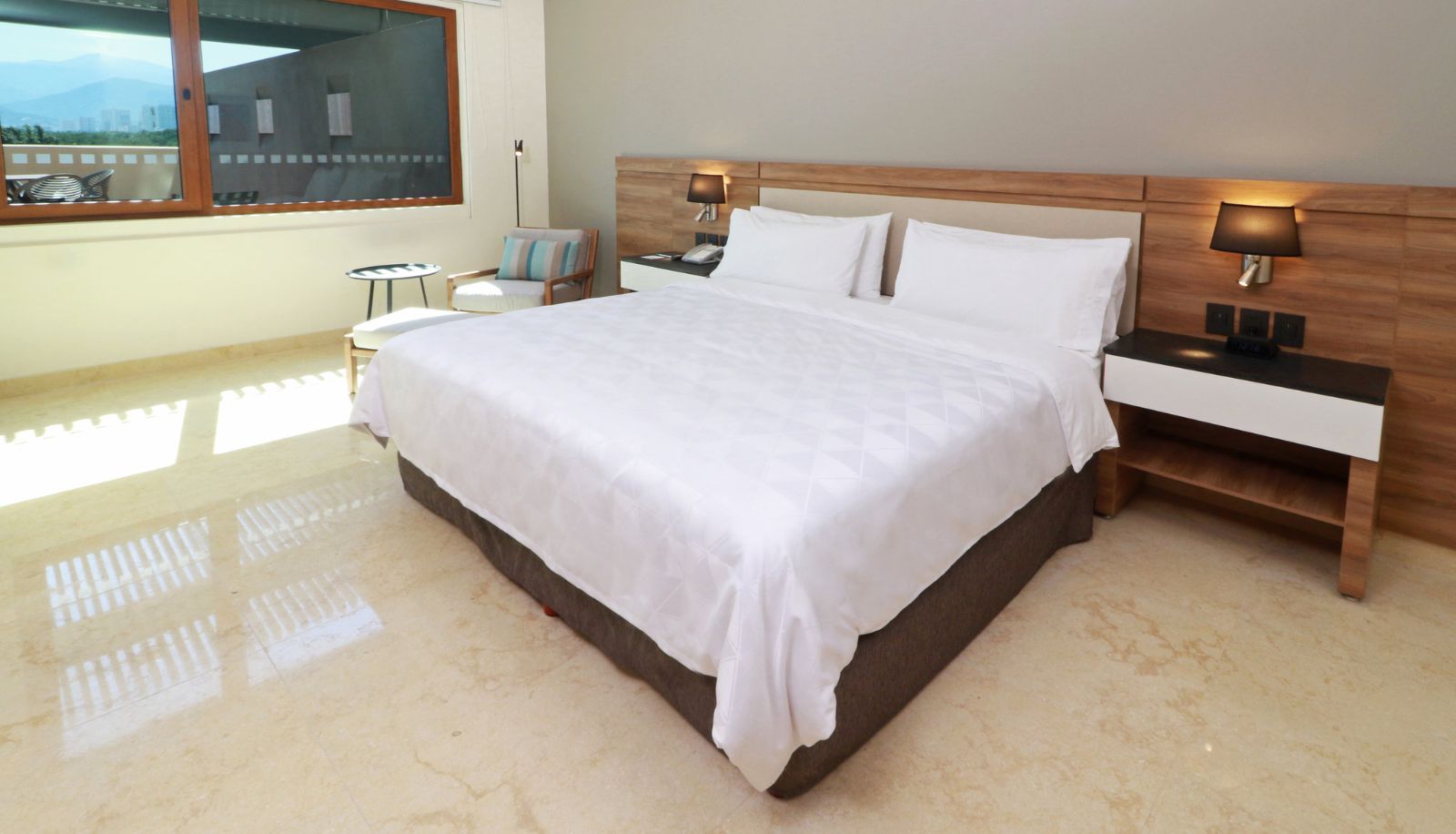 Zimmer - Holiday Inn & Suites PUERTO VALLARTA MARINA & GOLF by IHG