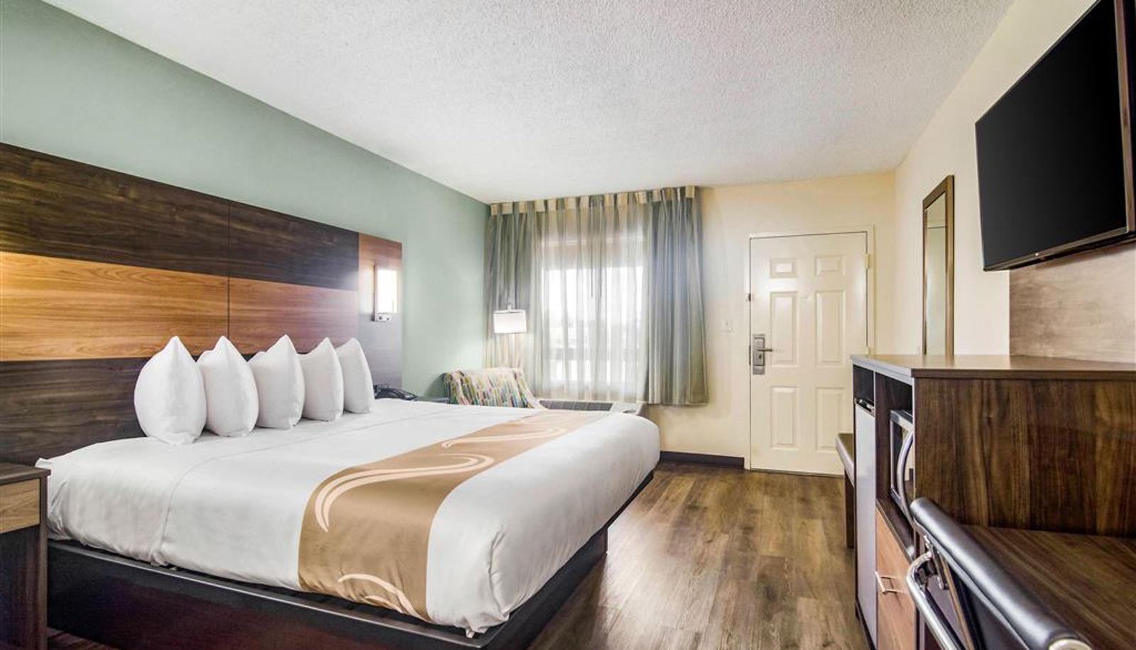 Camera - Quality Inn & Suites Lake City