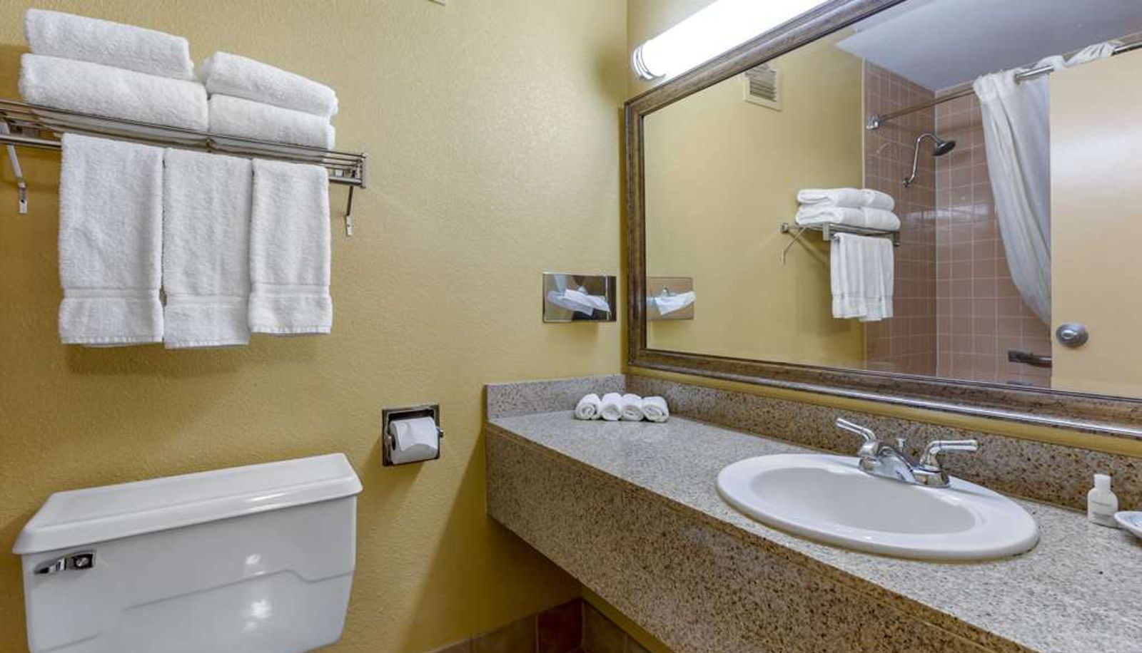 Habitación - Clarion Inn & Suites Roswell