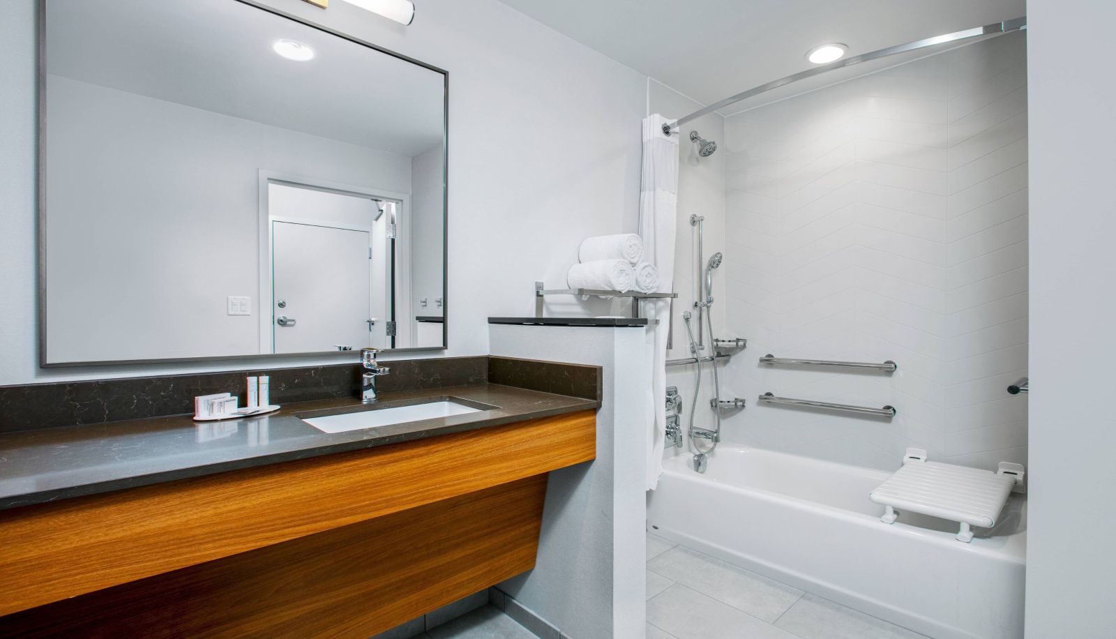 Chambre - Fairfield by Marriott Inn and Suites Harrisburg West-Mechanicsburg