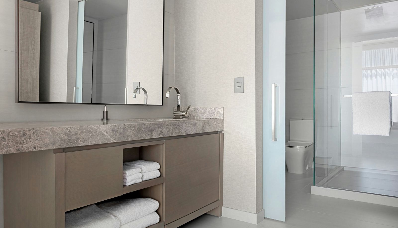Zimmer - TETRA Hotel Autograph Collection