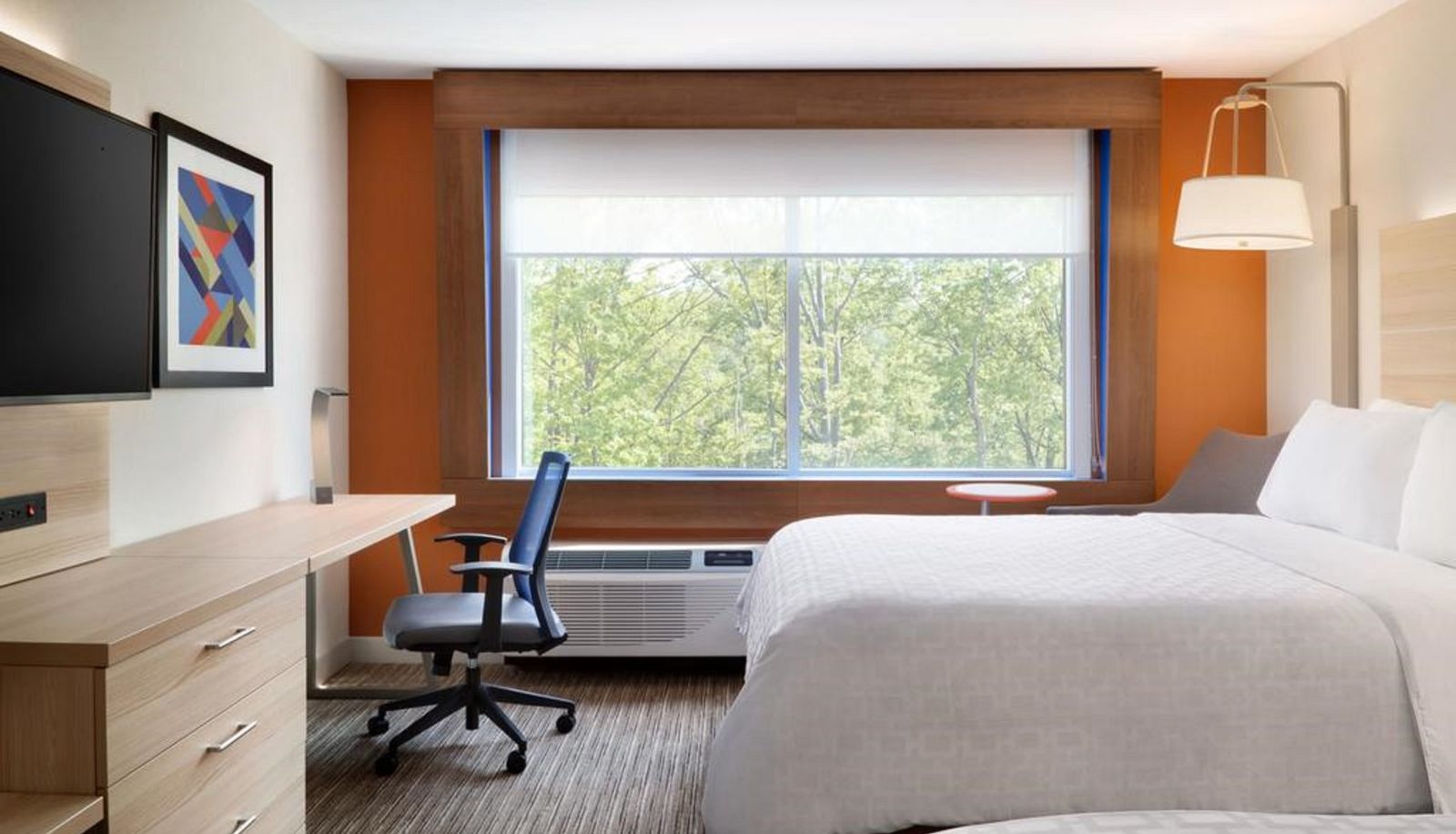 Room - Holiday Inn Express & Suites DALLAS MARKET CTR - LOVE FIELD by IHG