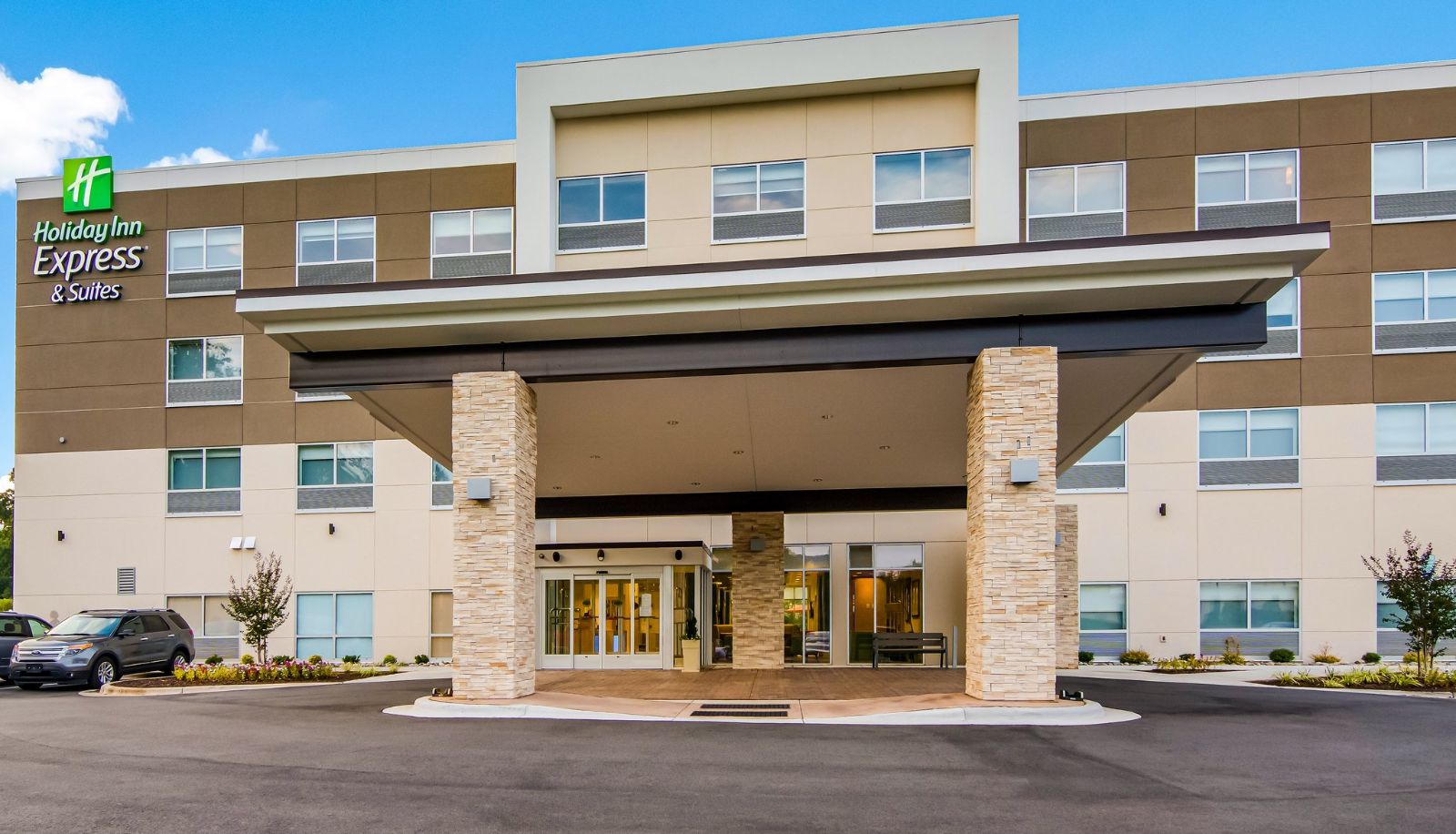 Info - Holiday Inn Express & Suites ASHEBORO by IHG