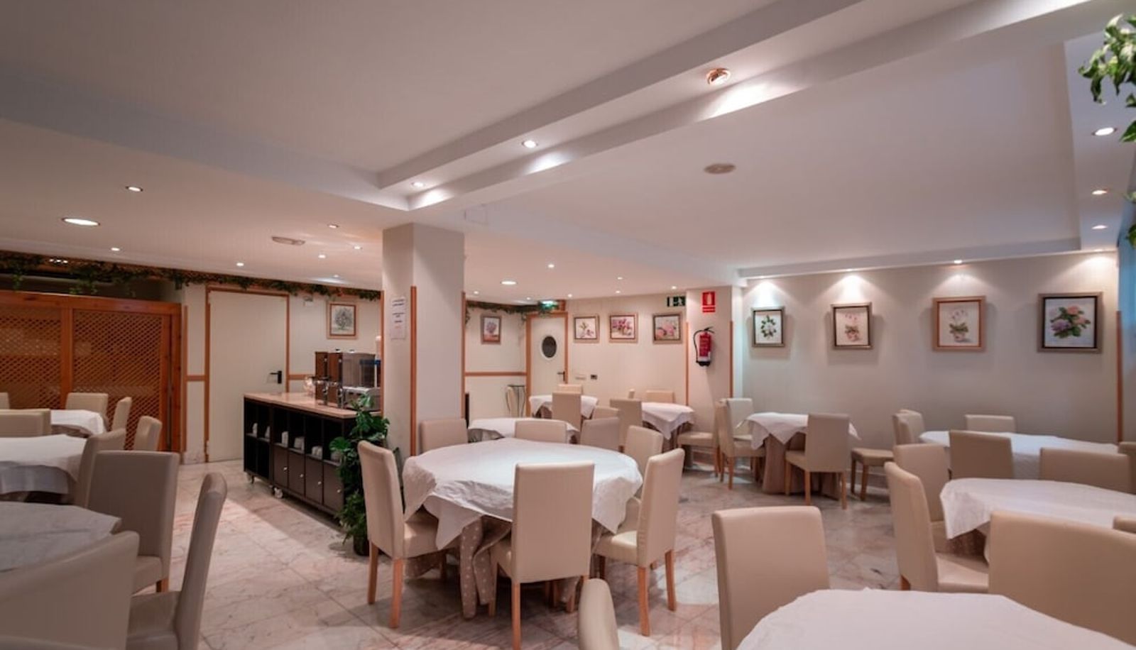 Restaurant - Hotel Astures