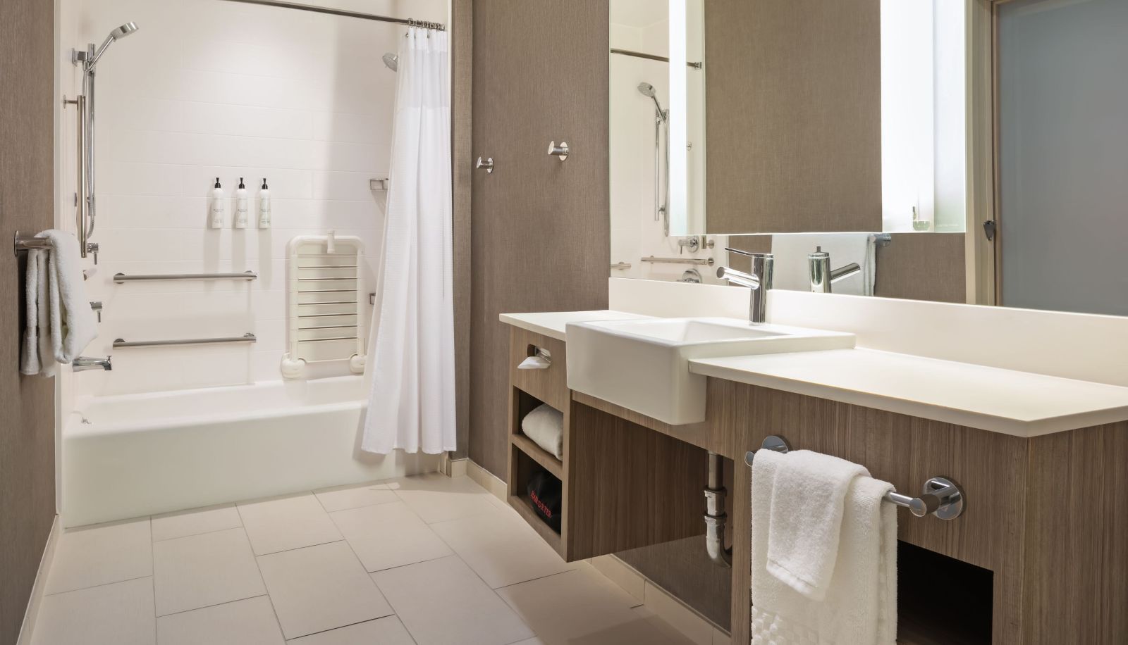 Zimmer - SpringHill Suites by Marriott Sacramento-West Sacramento