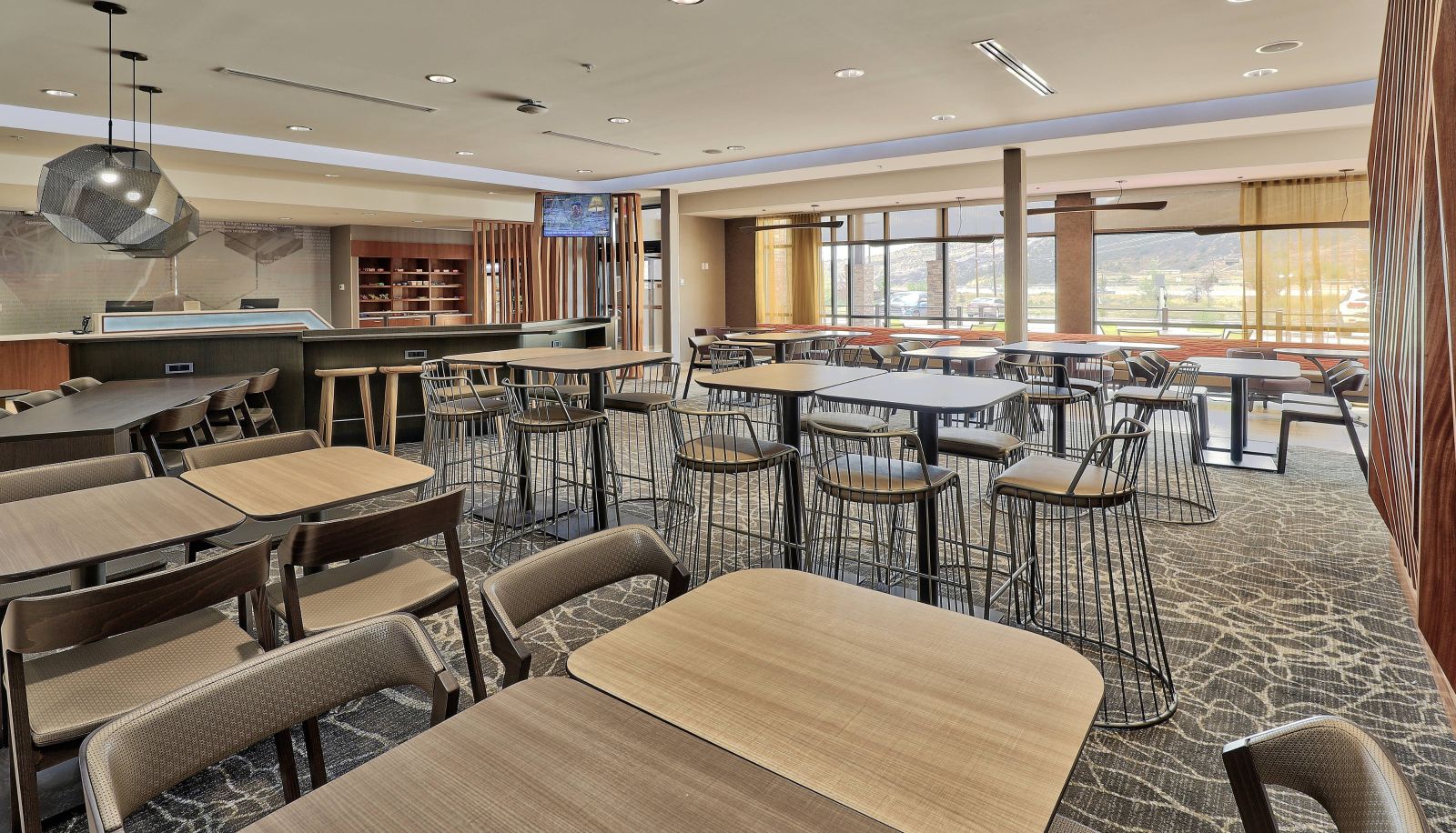 Hall - SpringHill Suites by Marriott Durango