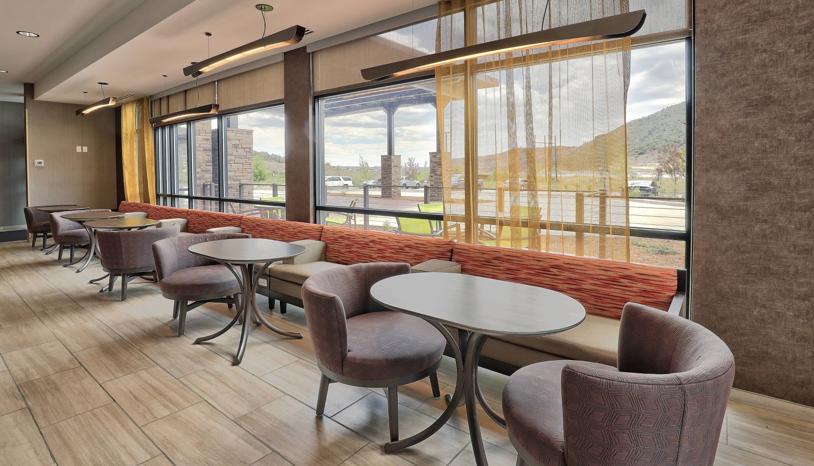 Hall - SpringHill Suites by Marriott Durango