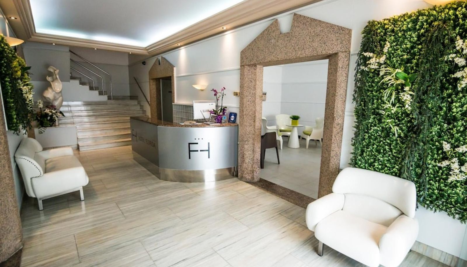 Hall - Hotel Florida