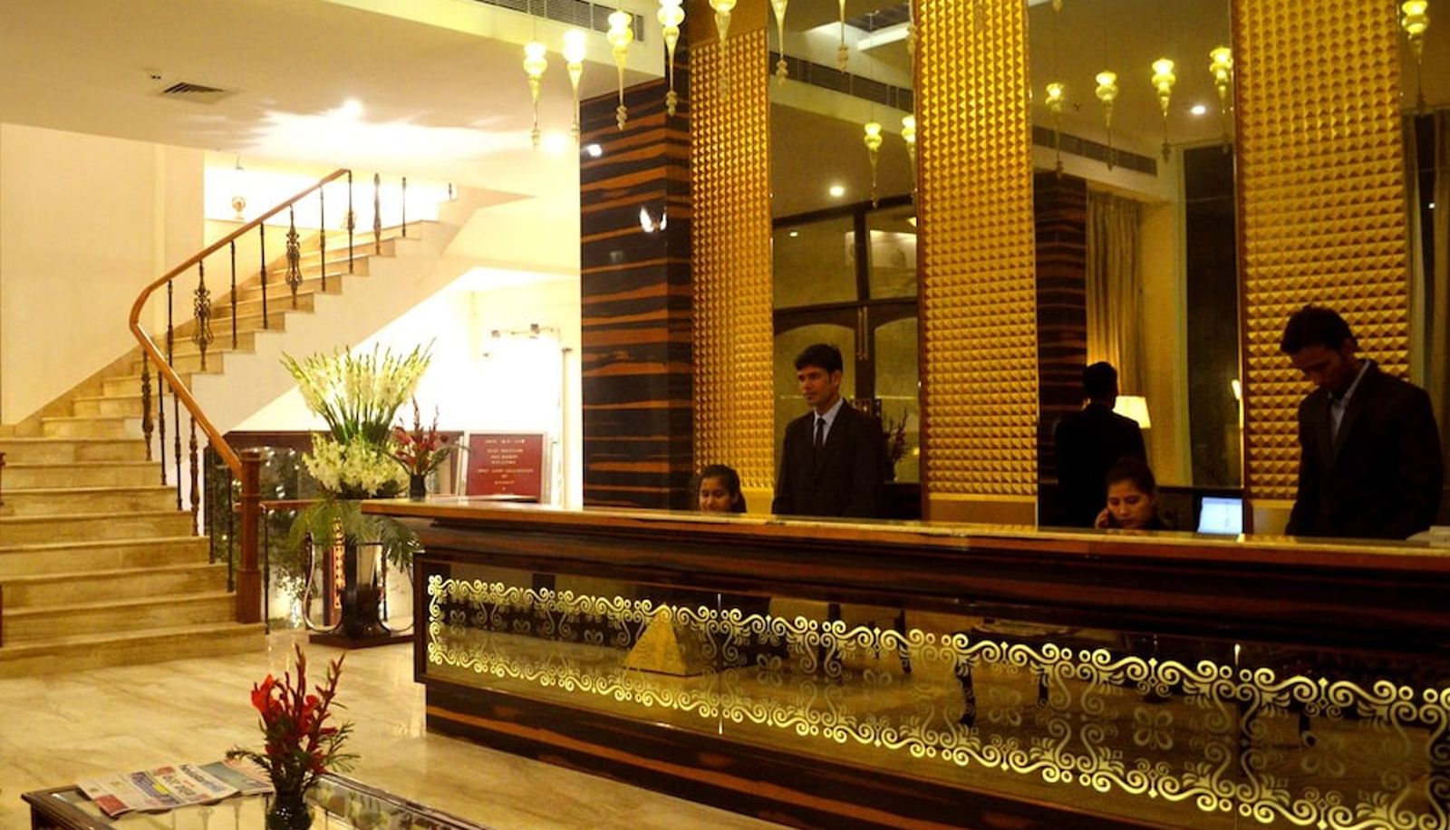 Reception - Hotel Ace Manor