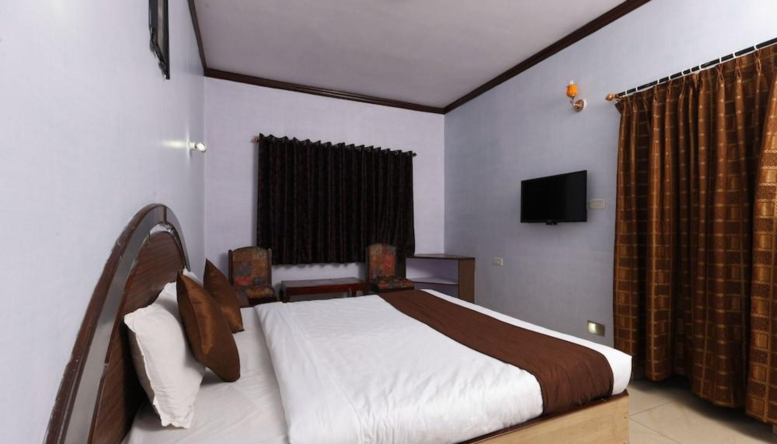 Apartment - Collection O 8855 Orchid Inn