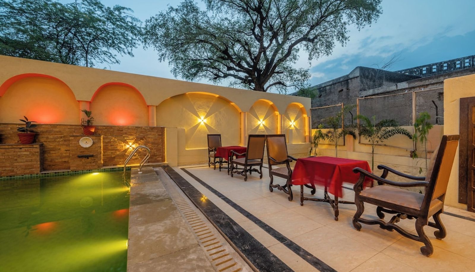 Basen - A Heritage Boutique Haveli The Shahi Palace Mandawa