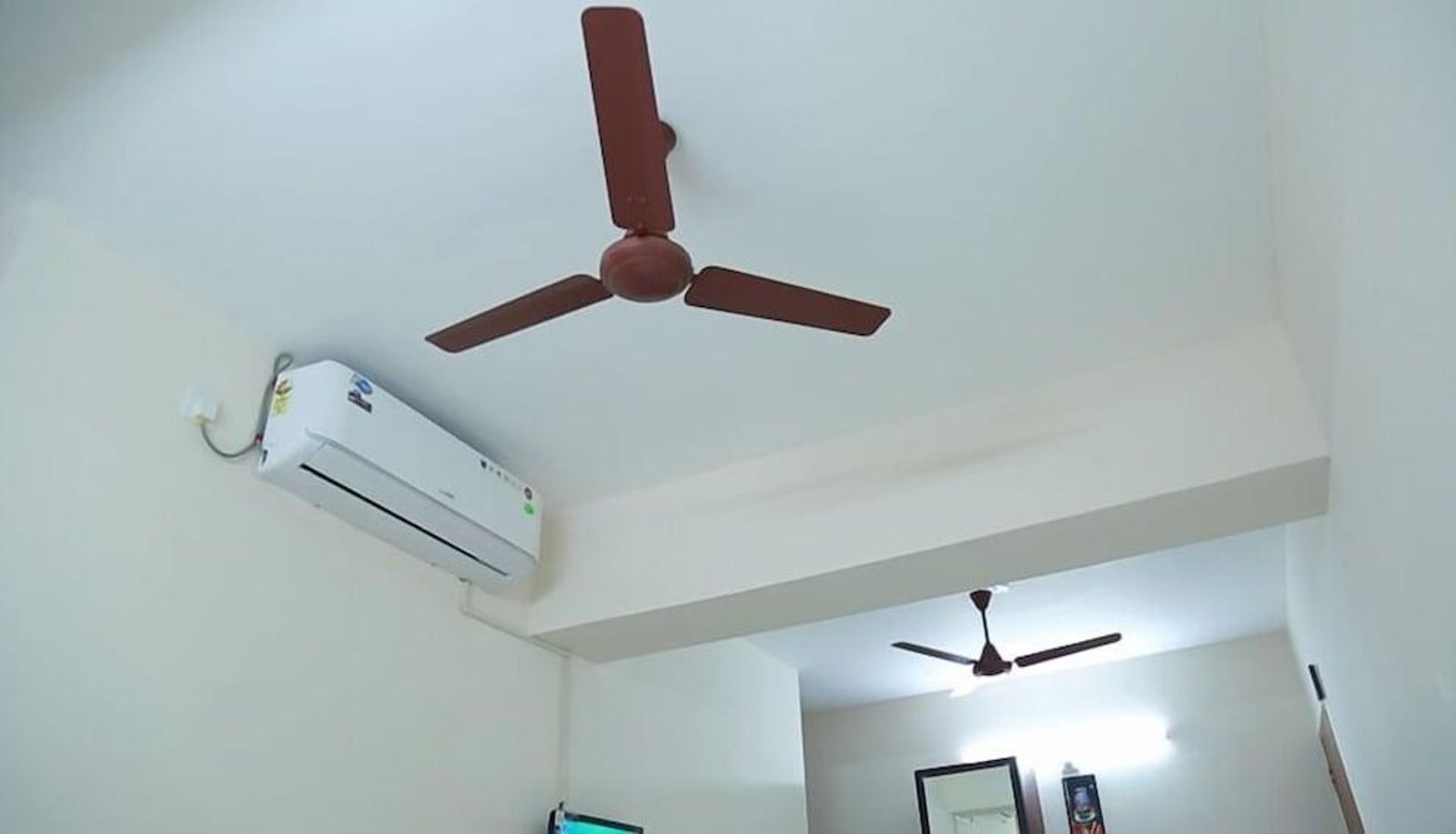 Standard room - Hare Krishna Inn