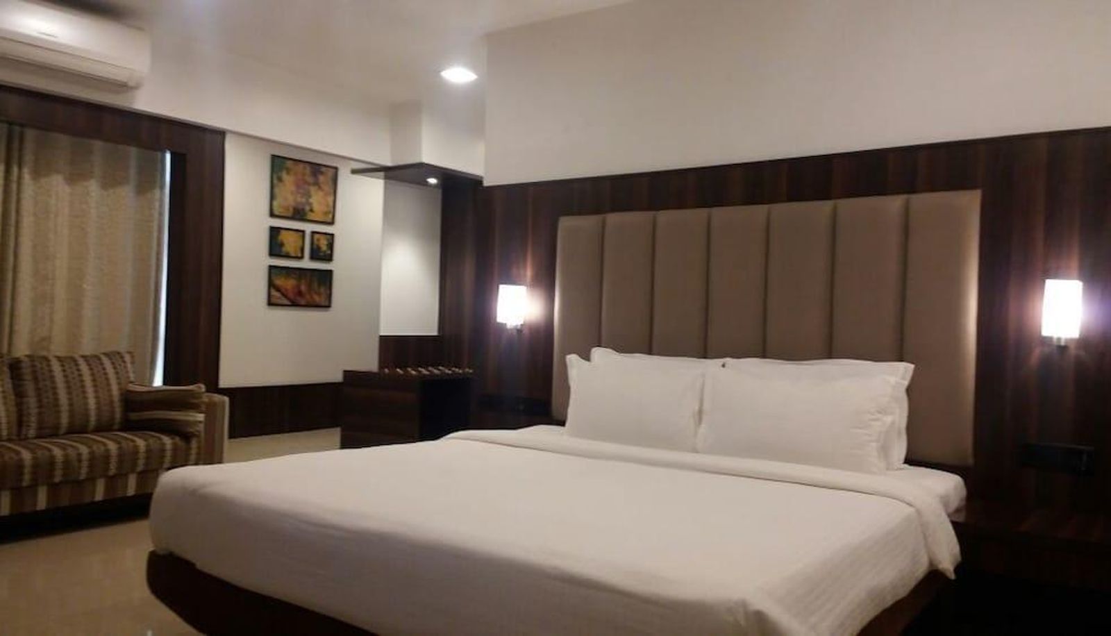 Business room - Golden Chariot The Boutique Hotel