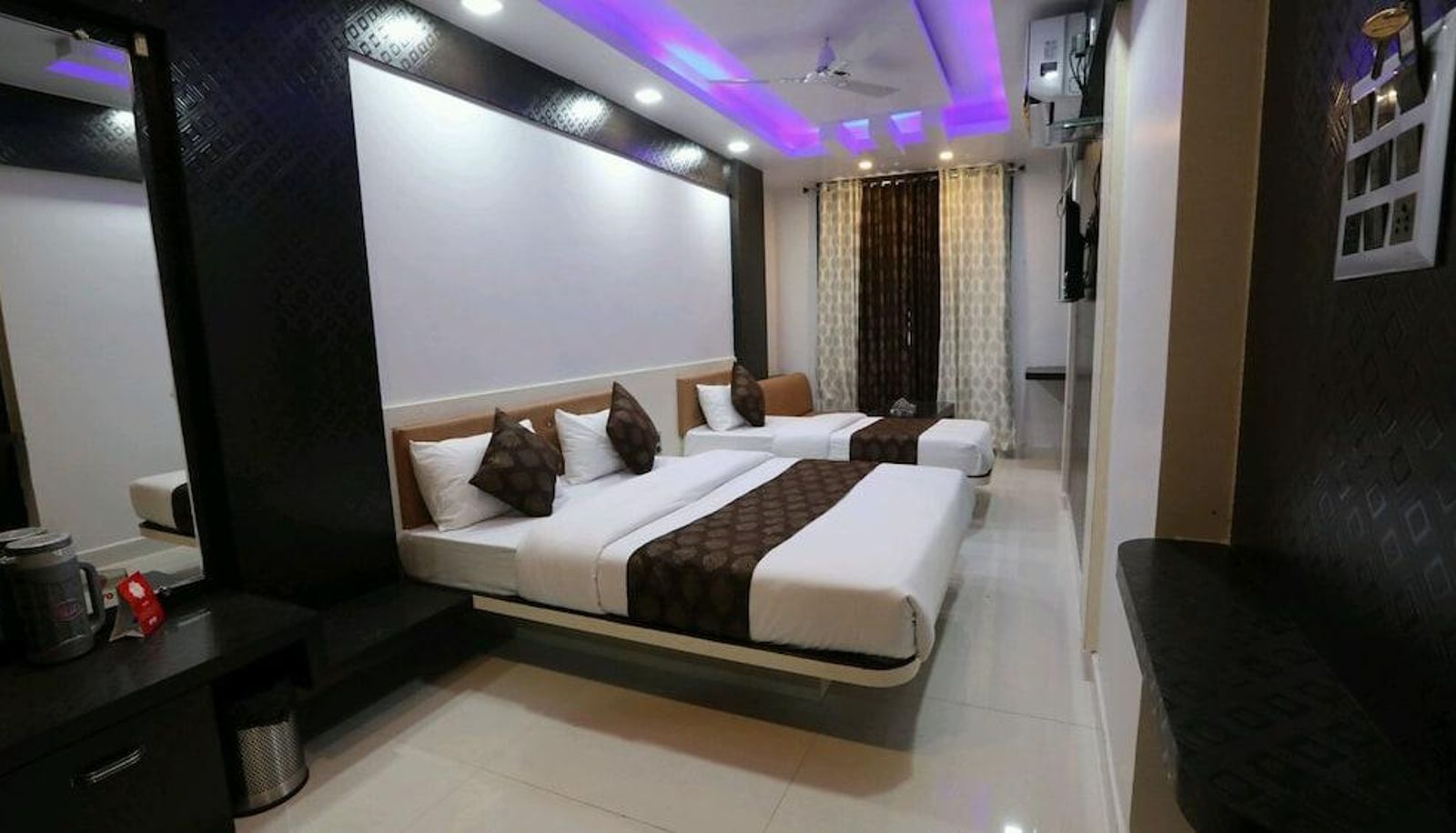 Standard room - OYO 3995 Hotel Shree Kishan Palace