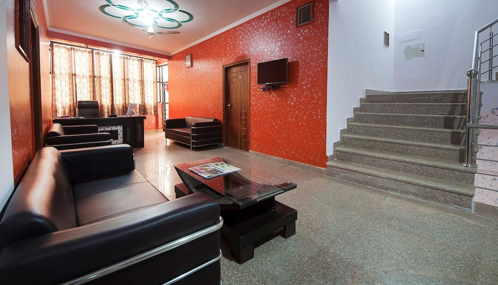 Hall - Westend Residency