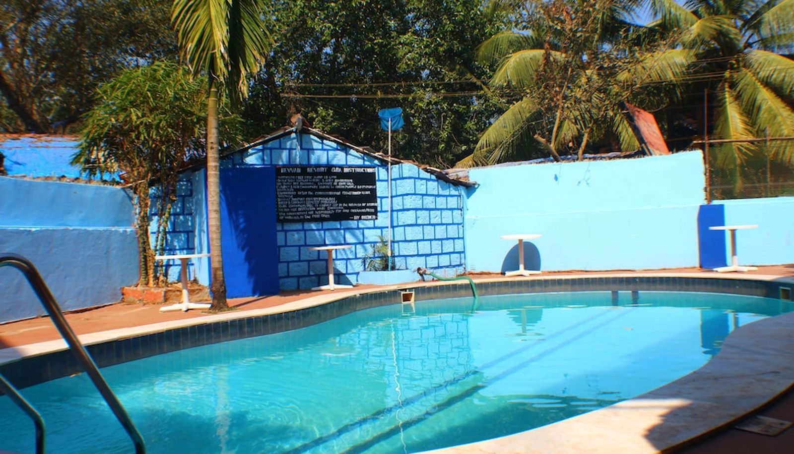 Pool - OYO 7490 Bevvan Resort