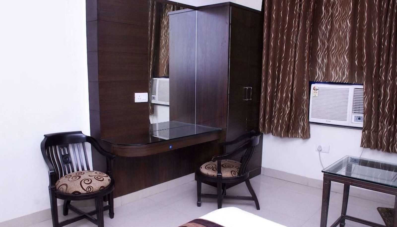 Camera standard - Hotel USA Delhi