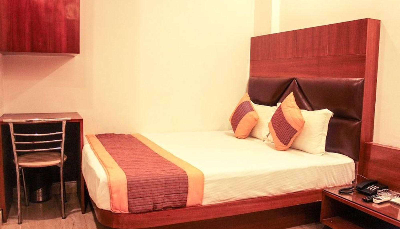 Standard room - OYO 6169 Hotel Prem Deluxe