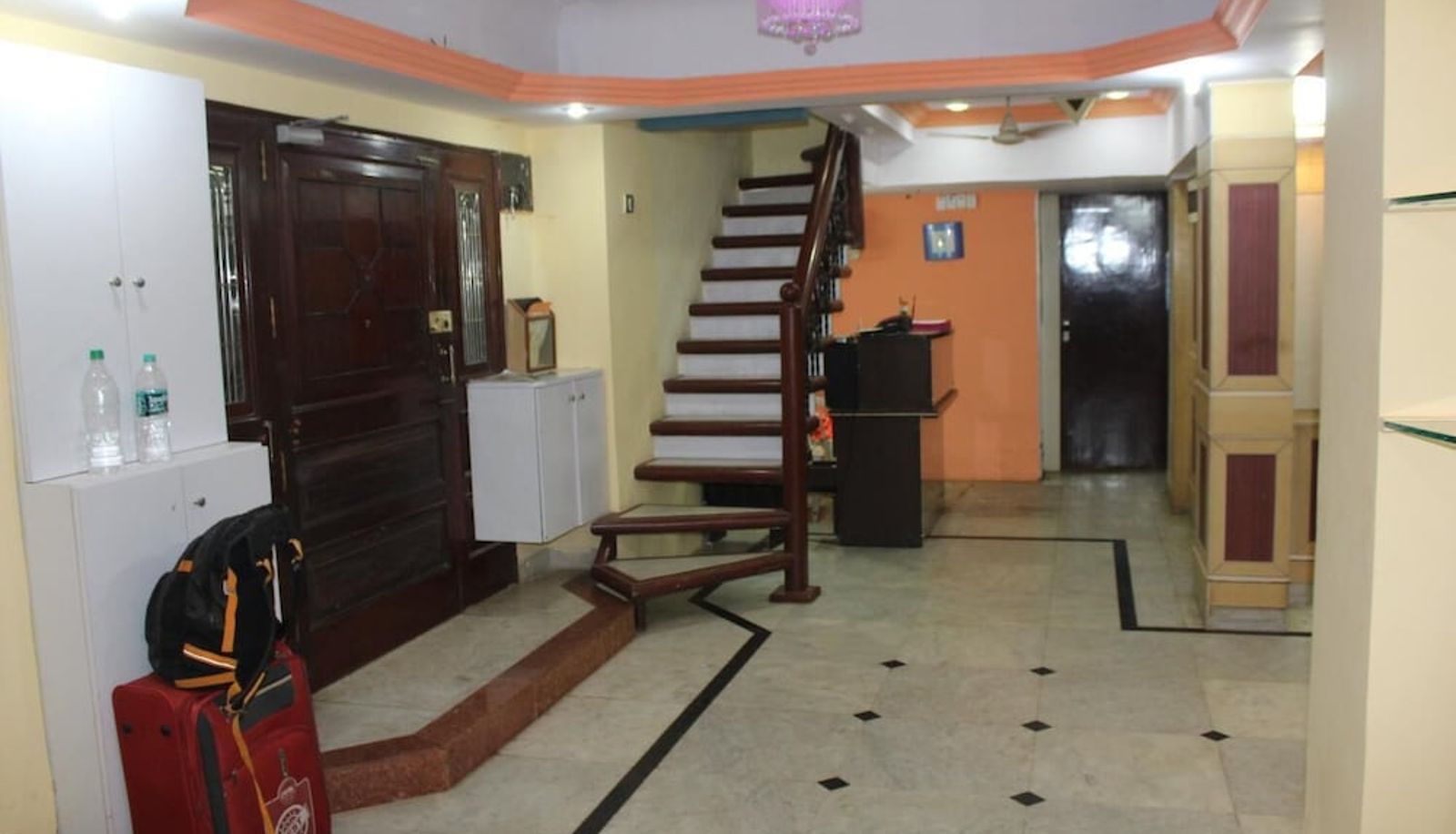 Hal - Star Suites Hotel