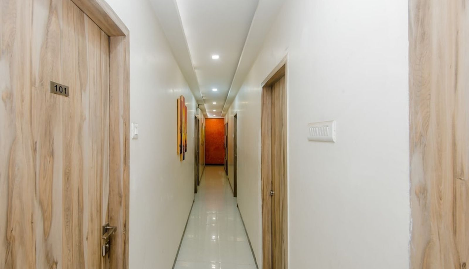 Salón - OYO 3769 Blue Pearl Residency