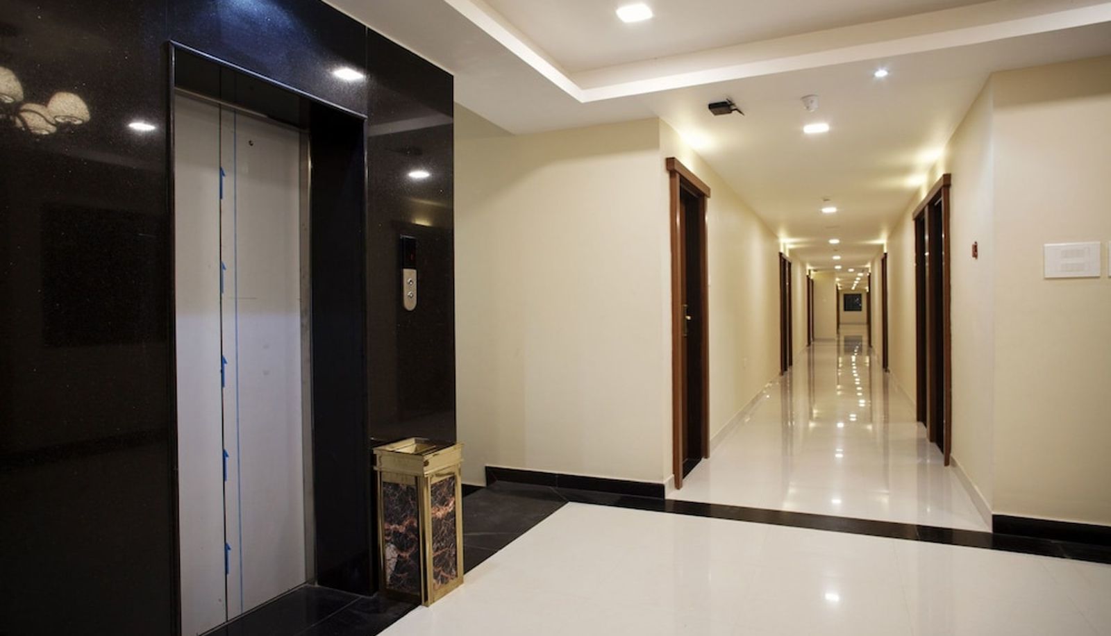 Sala de reuniones - Hotel Mahalakshmi Residency