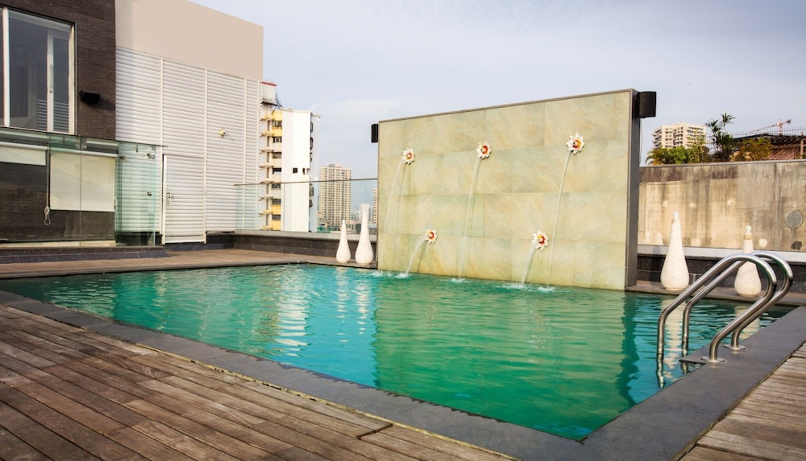 Pool - The Empresa Hotel