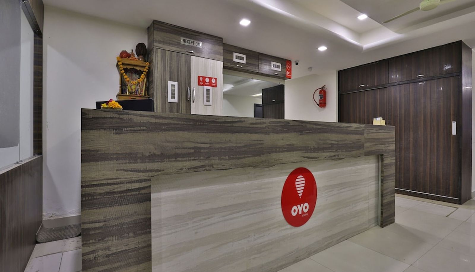 Reception - OYO 9591 Hotel Neel Kamal
