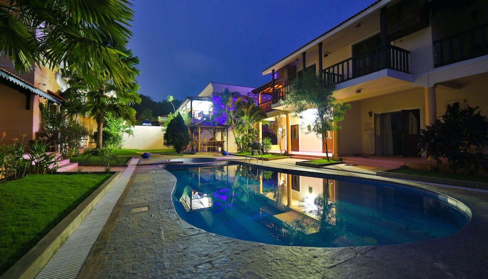 Piscine - Amour Resort