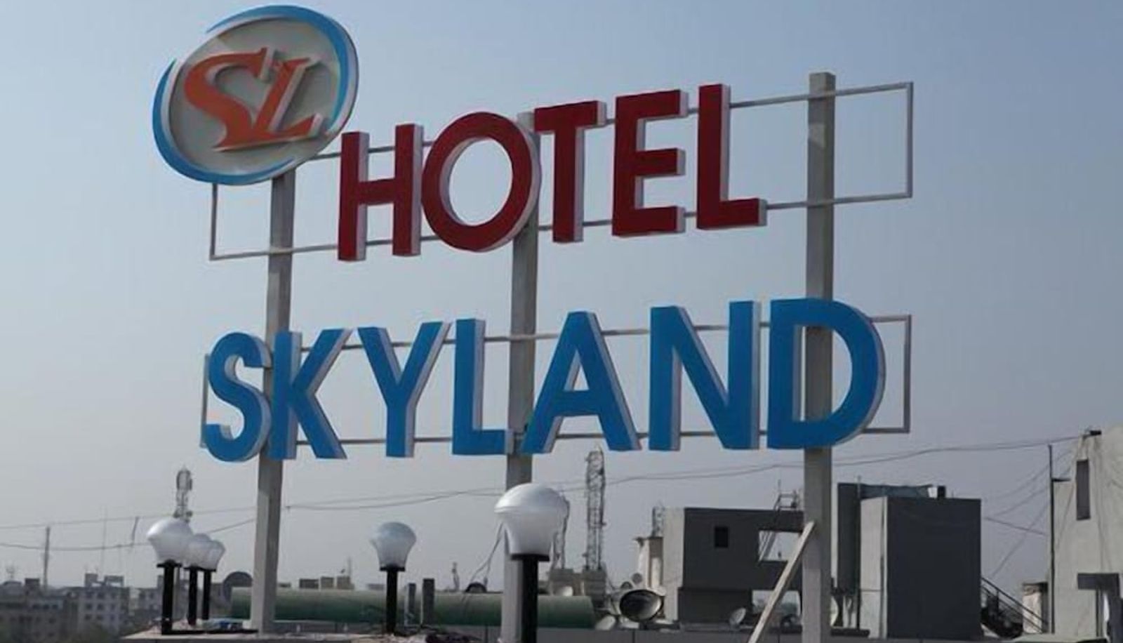 Info - Sky Stays Skyland