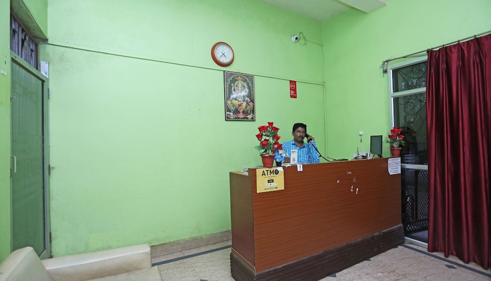 Réception - OYO 4108 near Kalinga Hospital
