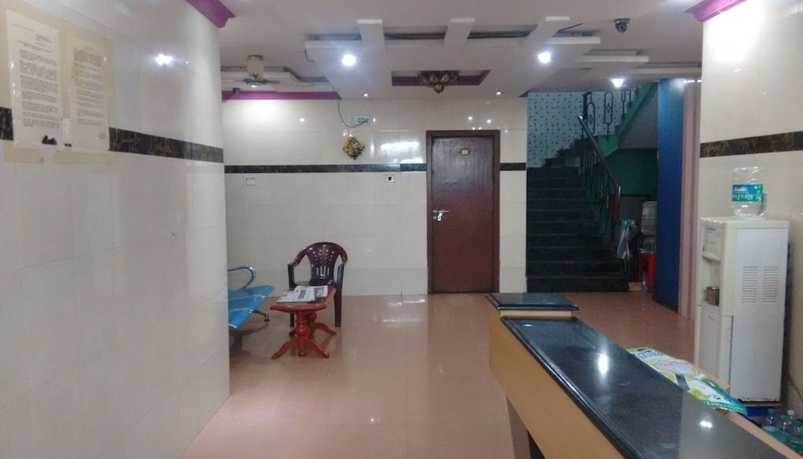 Hall - New Regency