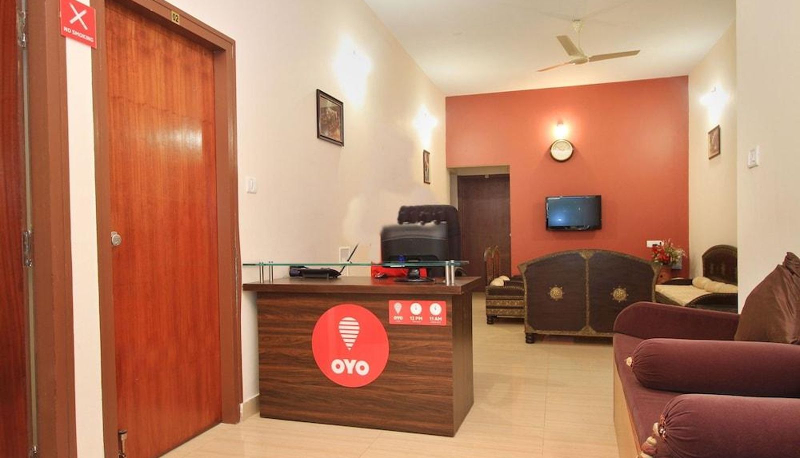 Standard room - OYO 10004 Sanjay Nagar