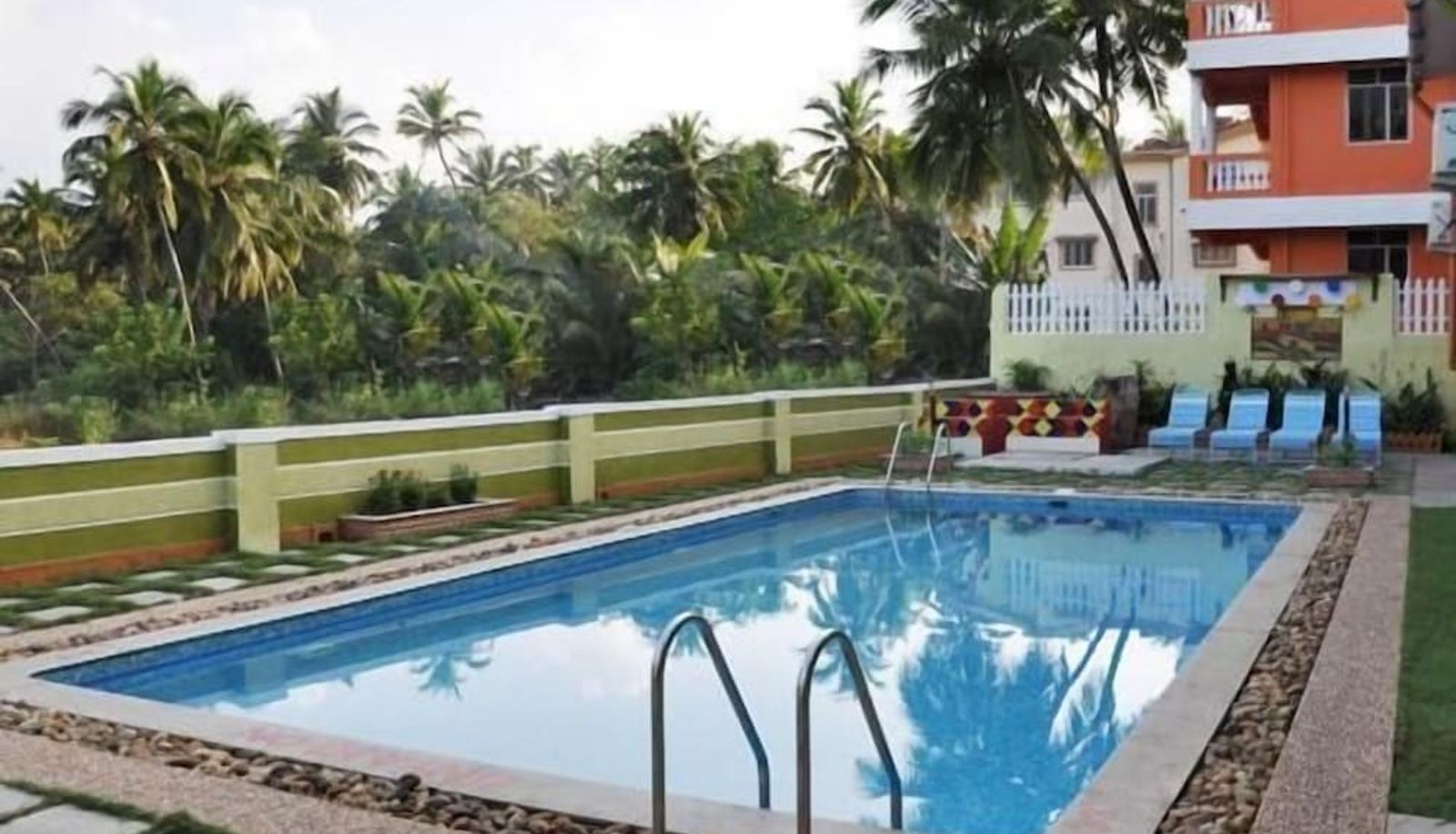 Pool - A's Holiday Beach Resort